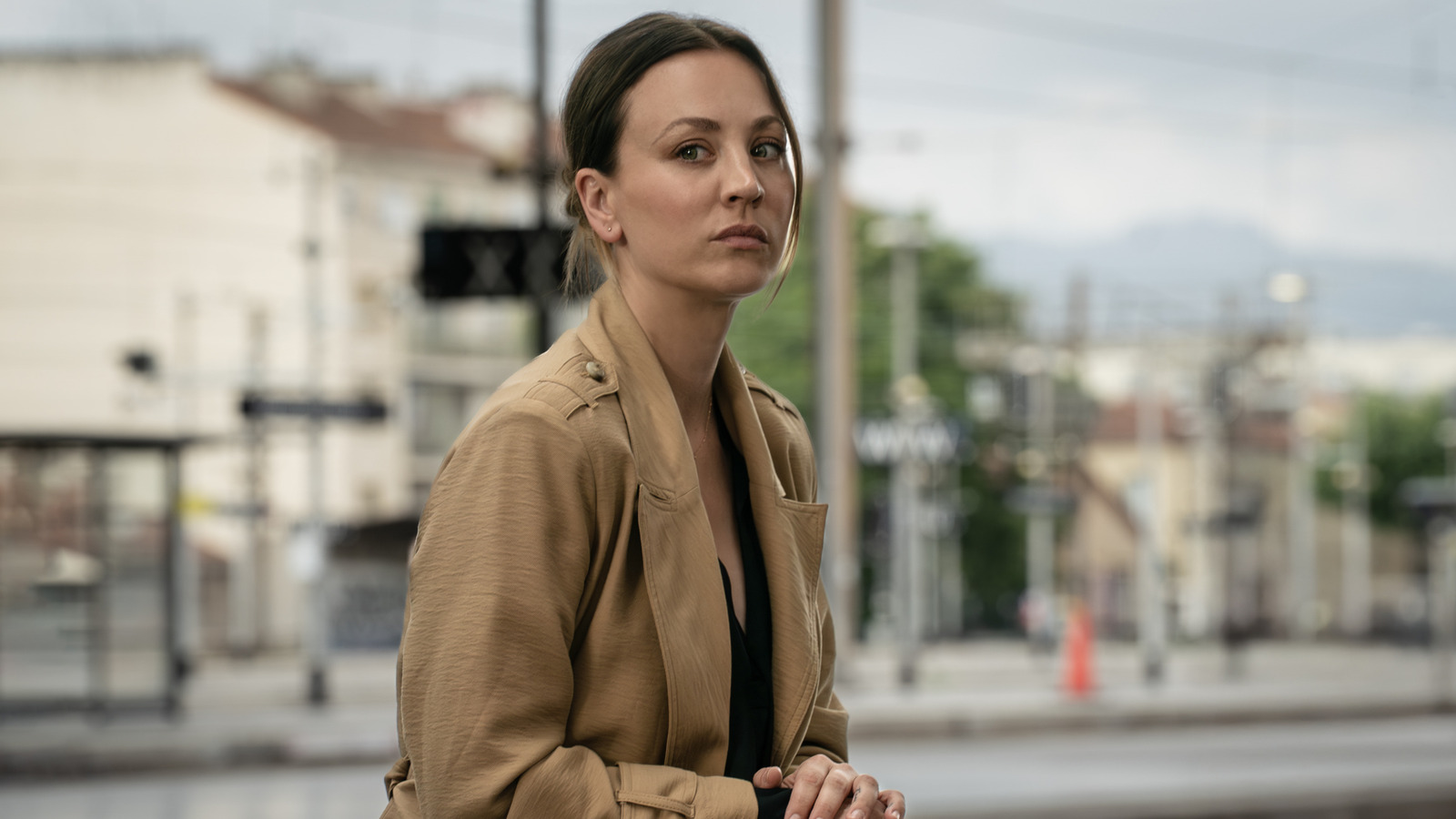 Премьера Детективного Сериала "Исчезнувшая" С Кейли Куоко В Париже Состоится В Феврале - Смотрите Первые Фотографии