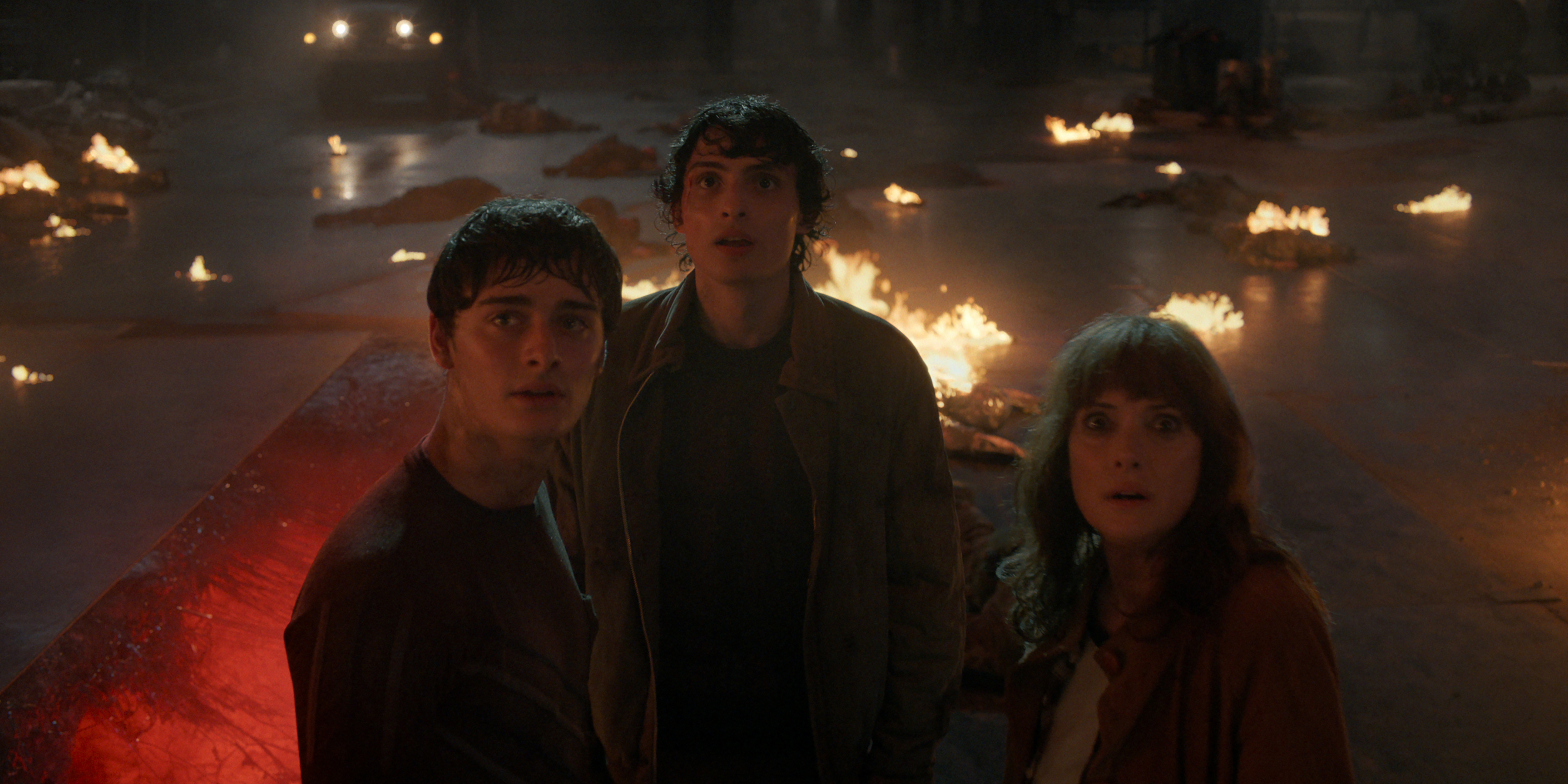 Strangerthings S5 0350 R