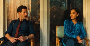 His & Hers. (L to R) Jon Bernthal as Detective Jack Harper and Tessa Thompson as Anna in Episode #101 of His & Hers. Cr. Courtesy of Netflix © 2025