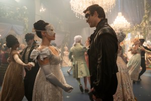 Bridgerton. (L to R) Yerin Ha as Sophie Baek, Luke Thompson as Benedict Bridgerton in episode 401 of Bridgerton. Cr. Liam Daniel/Netflix © 2025