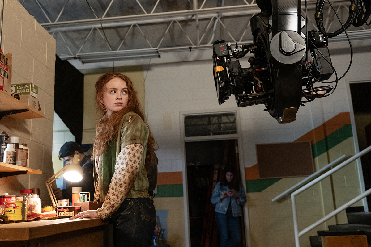 Strangerthings S5 0457 R