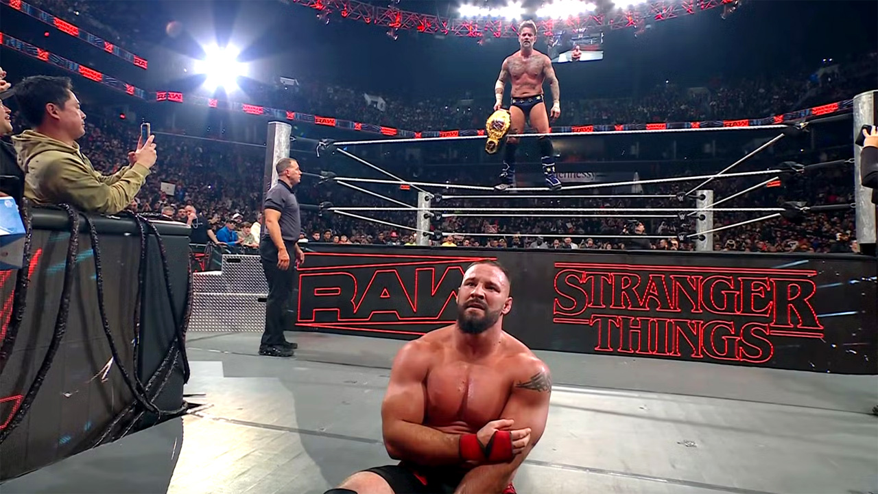 Почему сотрудничество WWE "Monday Night RAW" и "Stranger Things" обернулось катастрофой